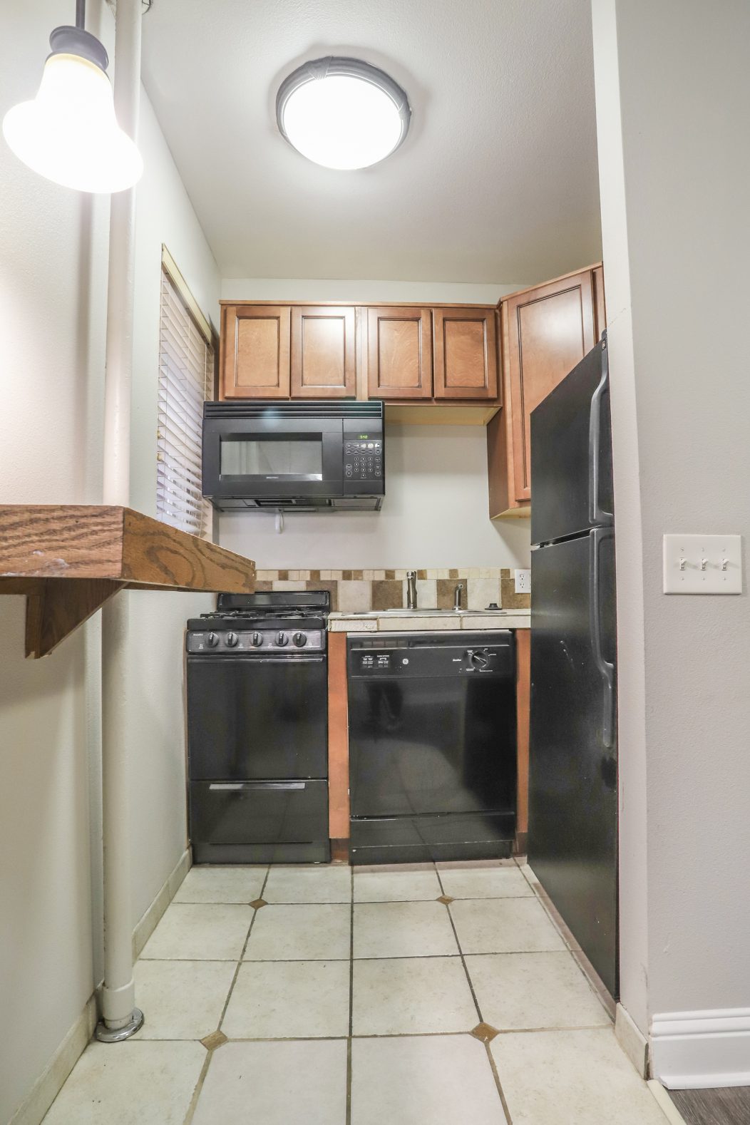 LaMont Apartments Cornerstone Apartments